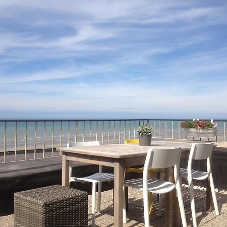 Zeedijk44 - Frontal Sea View Penthouse Lejlighed De Panne Eksteriør billede